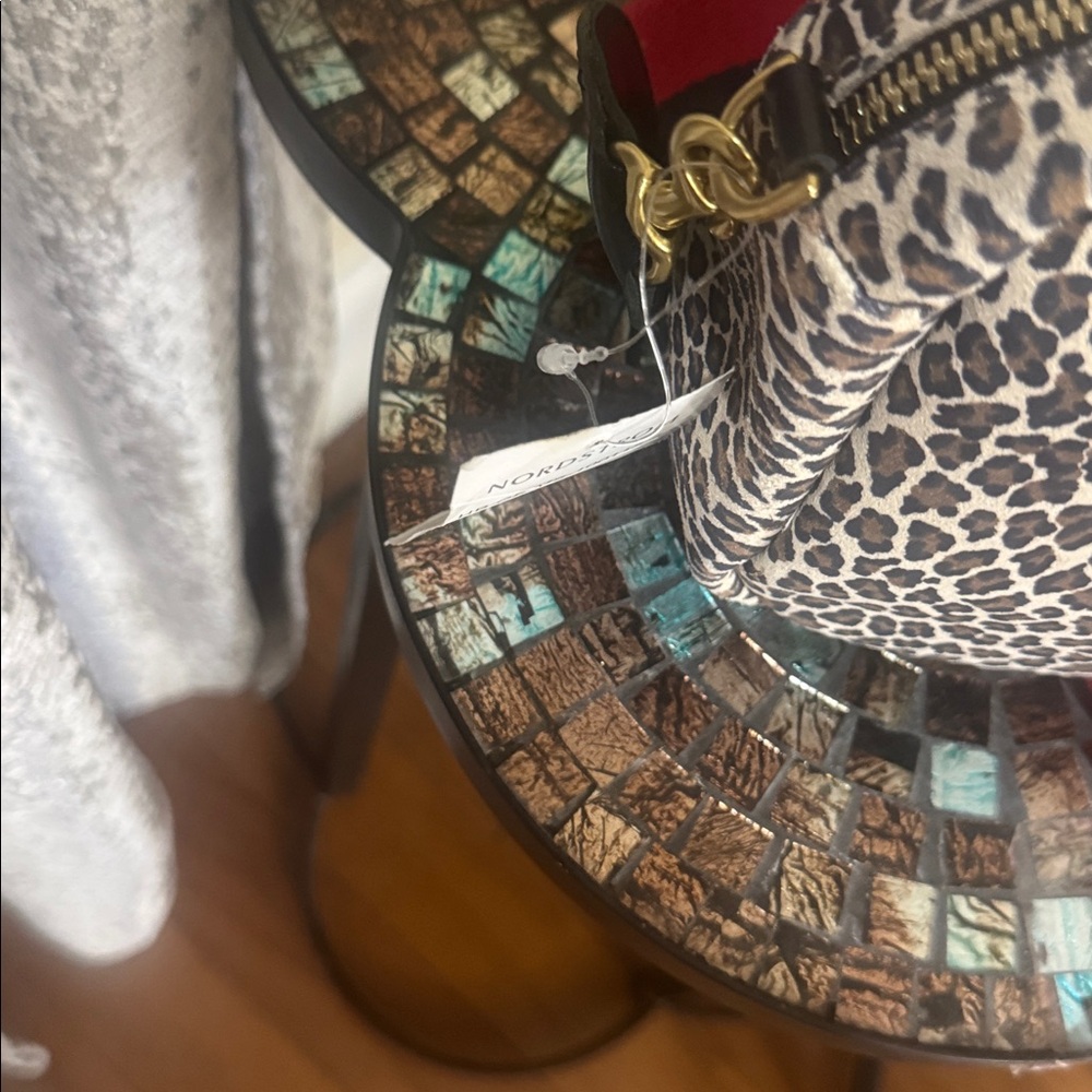 Clare. V Midi Sac Leopard Print Leather Crossbody Bag - Picture 17 of 17